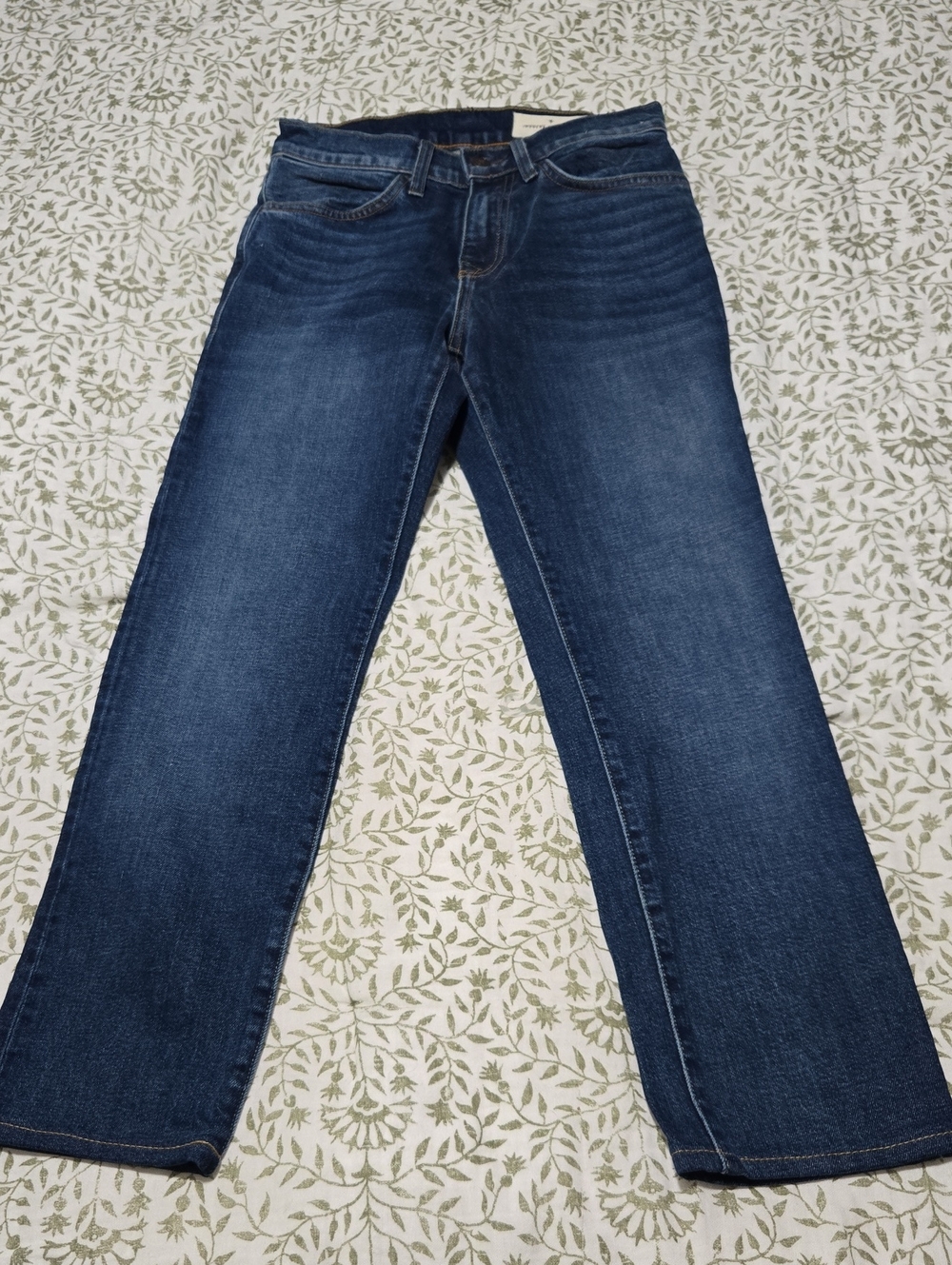 imogene + willie Women’s Straight-Leg Jeans in Dark Blue Wash